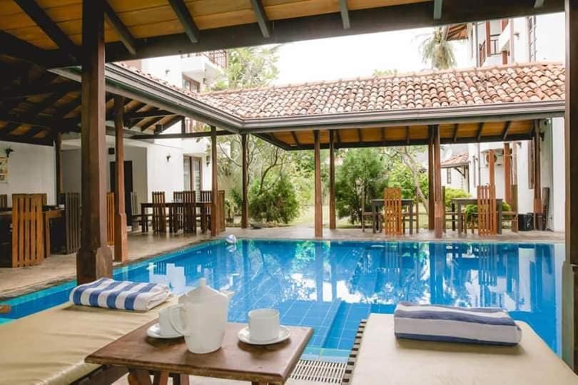 Lagoon Boutique Hotel Kanattegoda Buitenkant foto