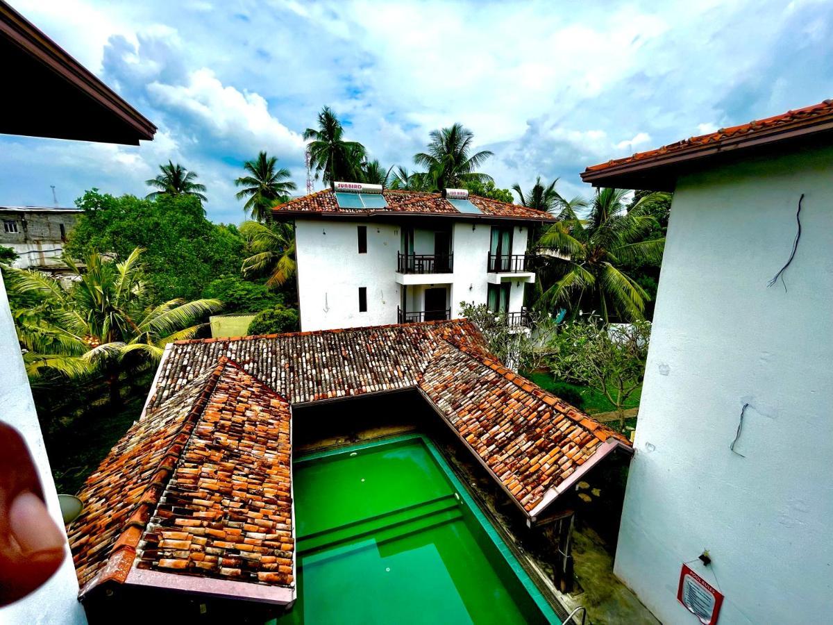 Lagoon Boutique Hotel Kanattegoda Buitenkant foto