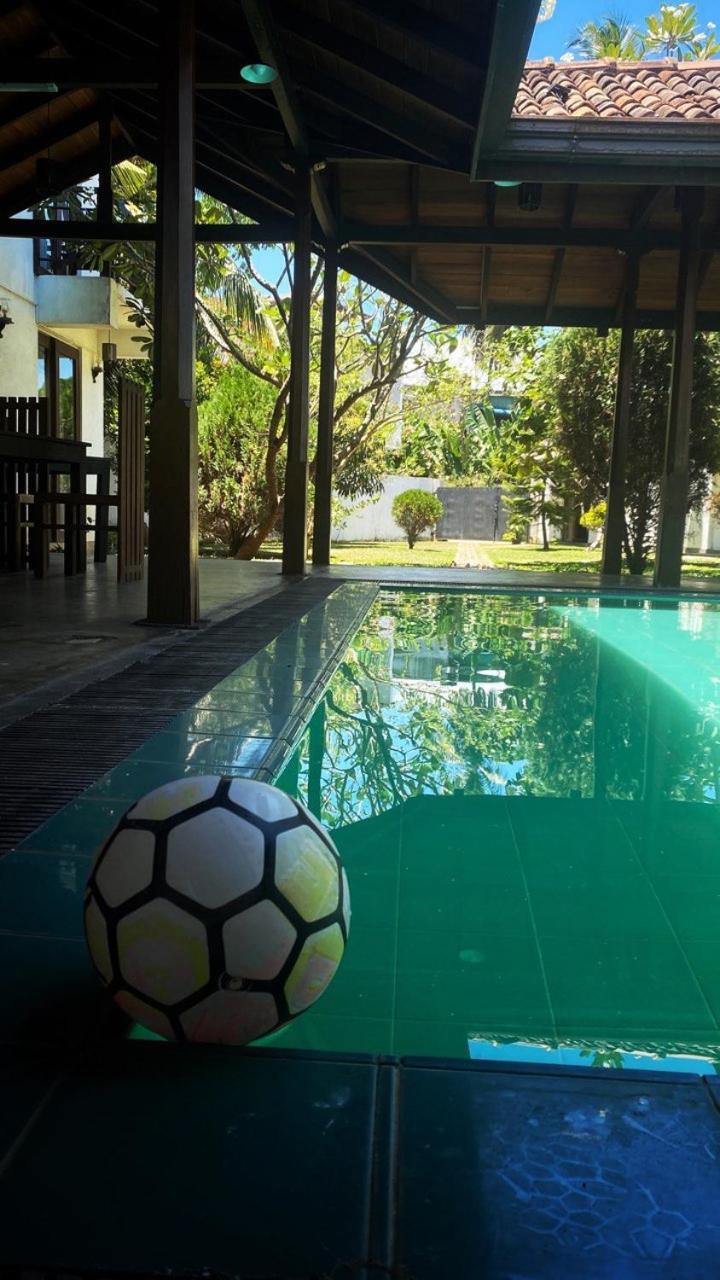 Lagoon Boutique Hotel Kanattegoda Buitenkant foto